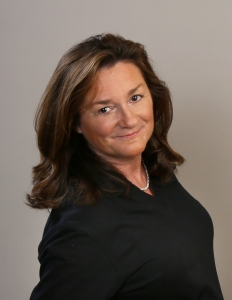 Headshot of Kim Stallknecht